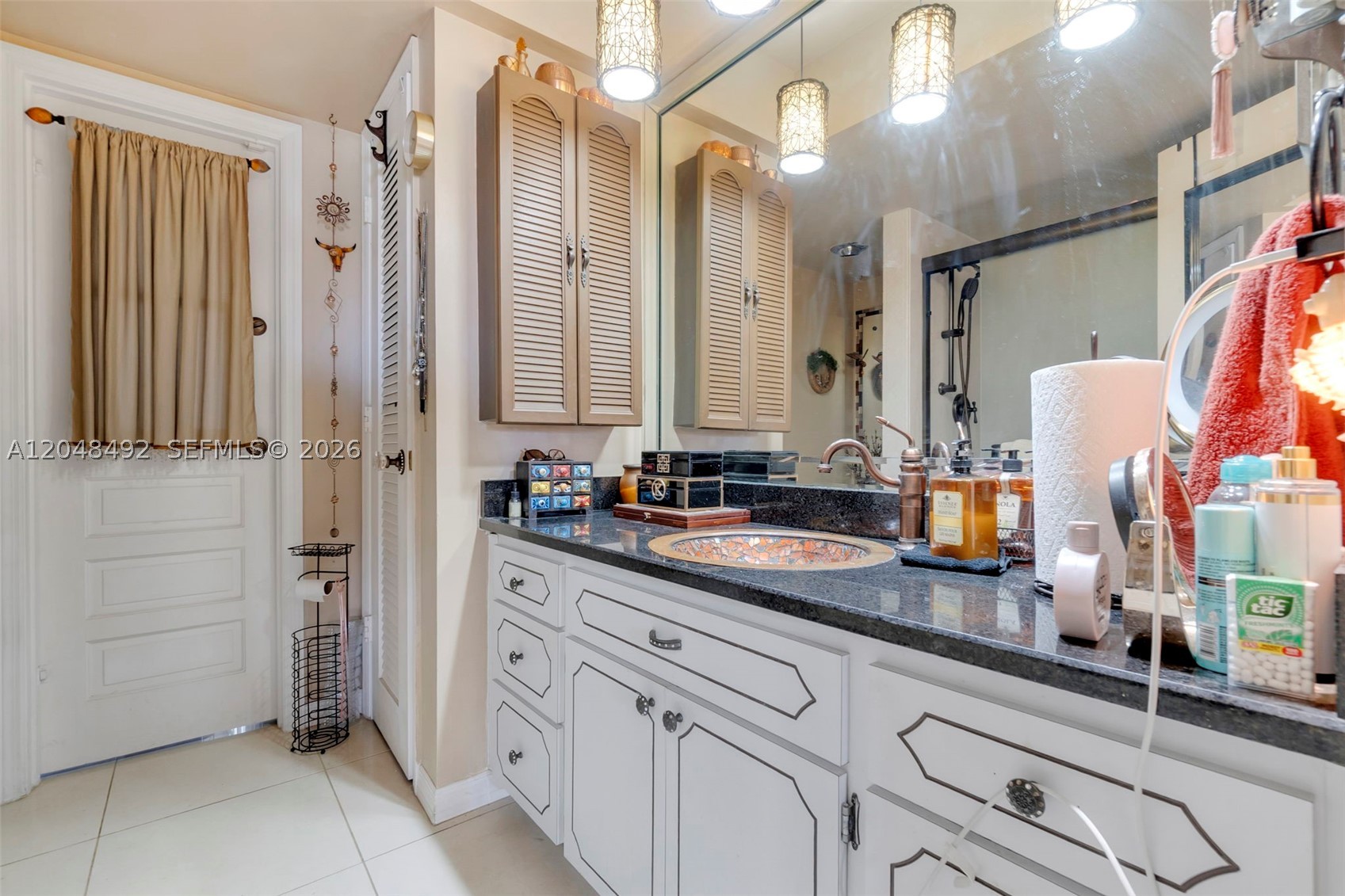 CORAL KEY VILLAS 8TH SEC - Residential