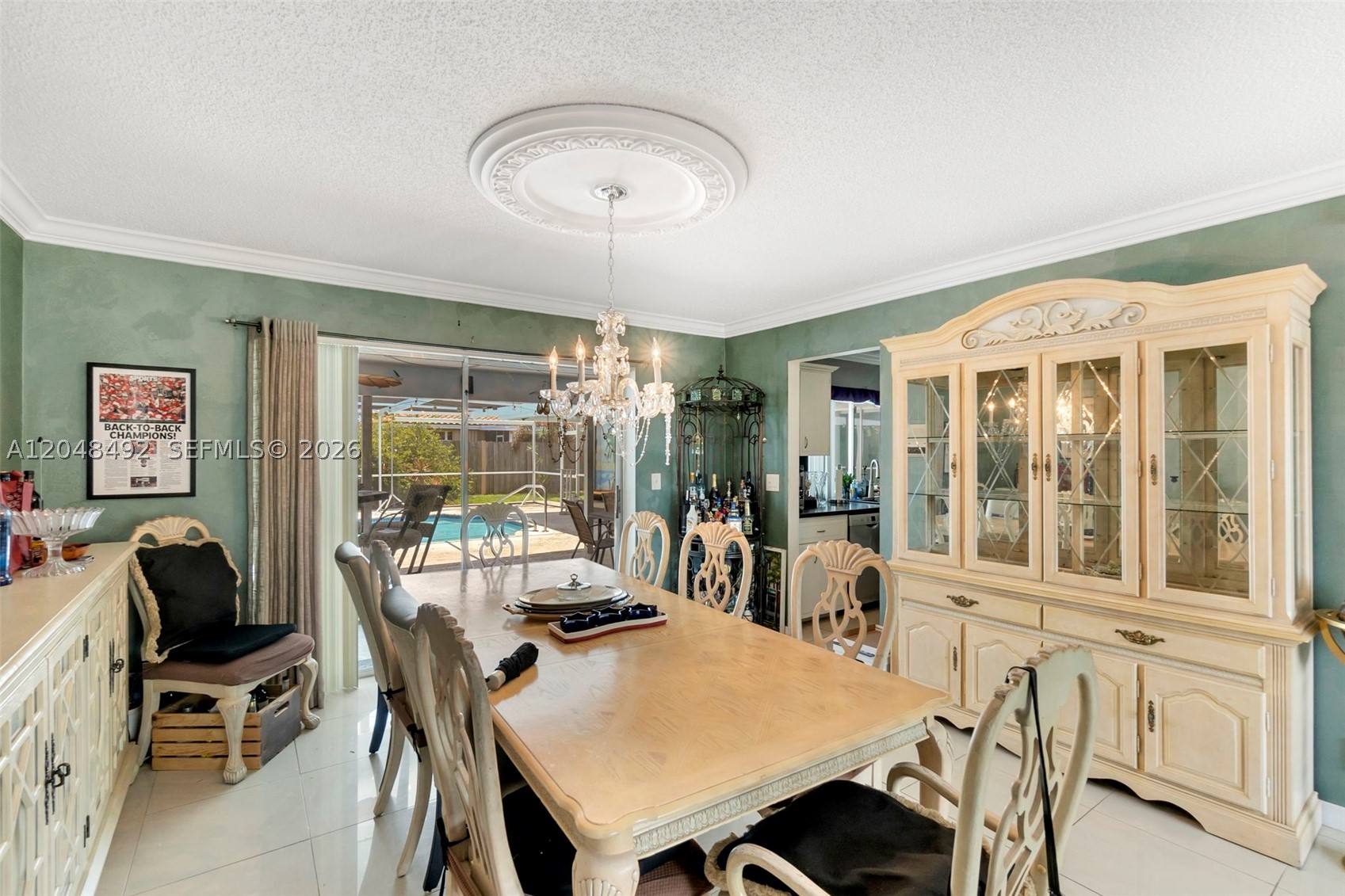 CORAL KEY VILLAS 8TH SEC - Residential