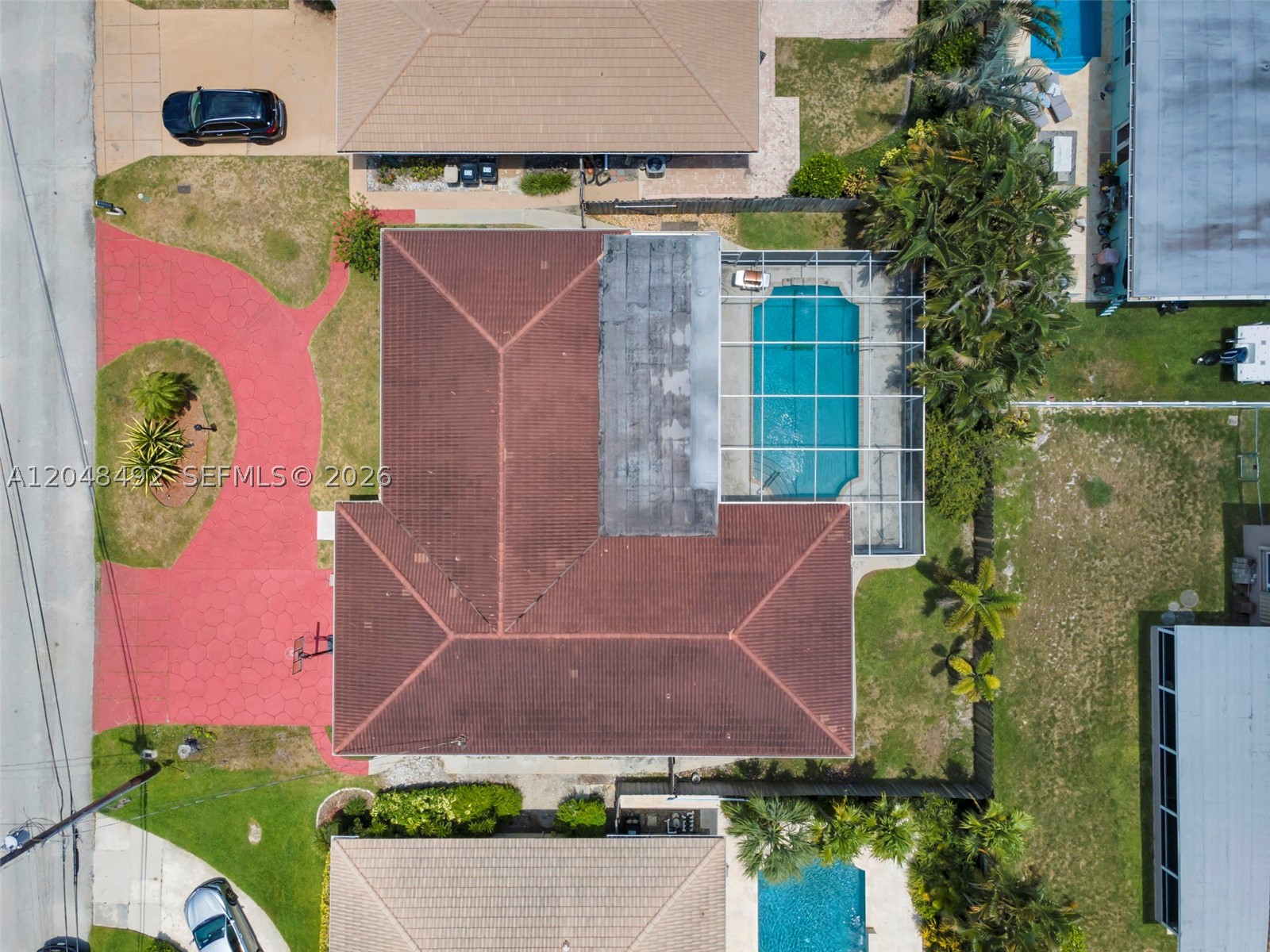 CORAL KEY VILLAS 8TH SEC - Residential