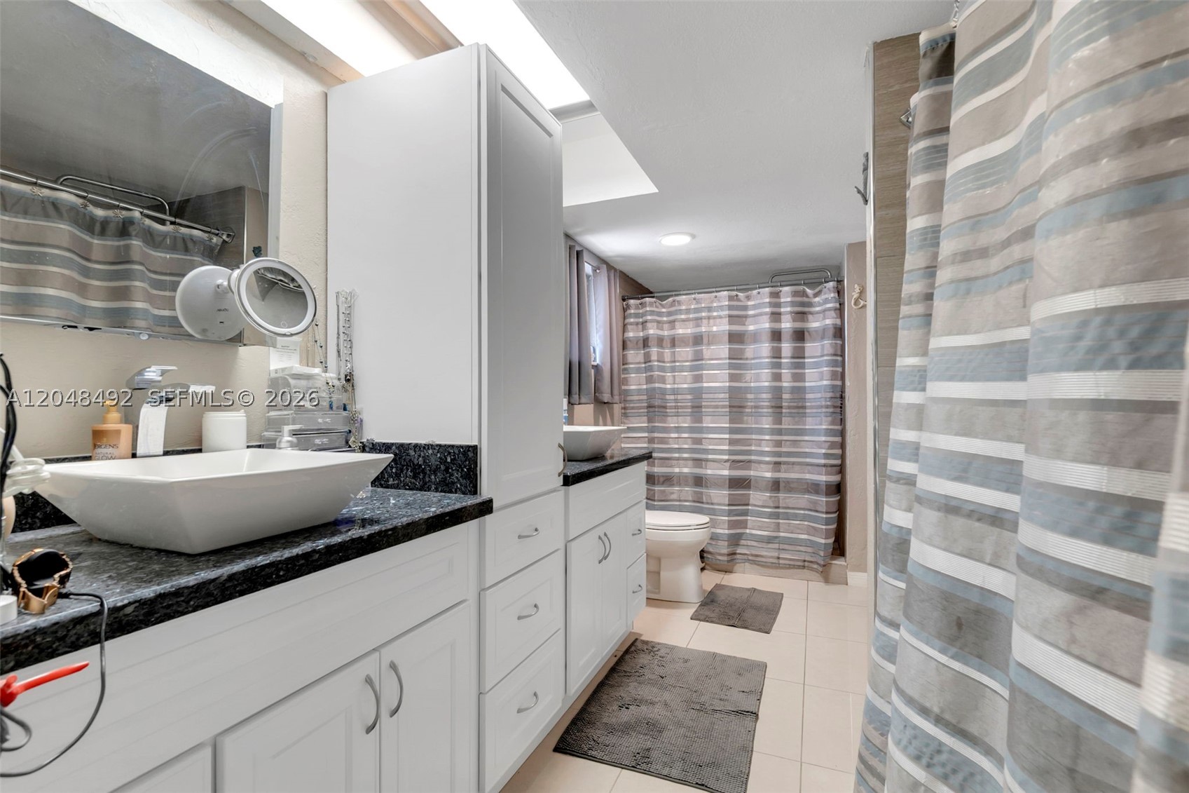 CORAL KEY VILLAS 8TH SEC - Residential