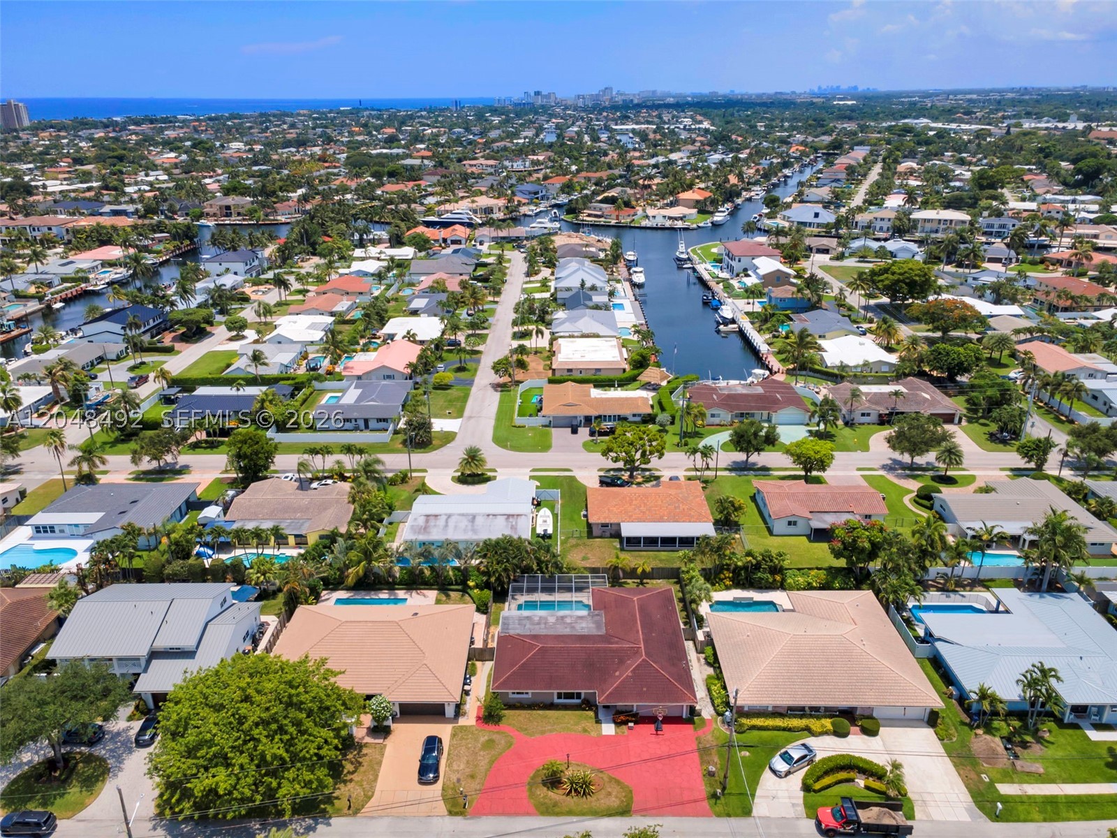 CORAL KEY VILLAS 8TH SEC - Residential