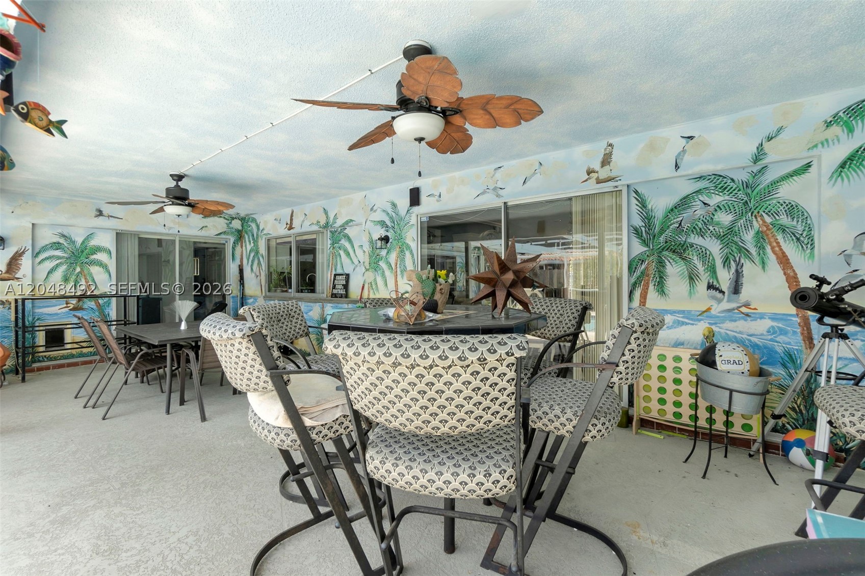 CORAL KEY VILLAS 8TH SEC - Residential