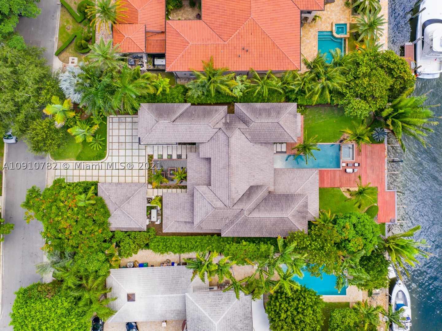BAY POINT - Residential