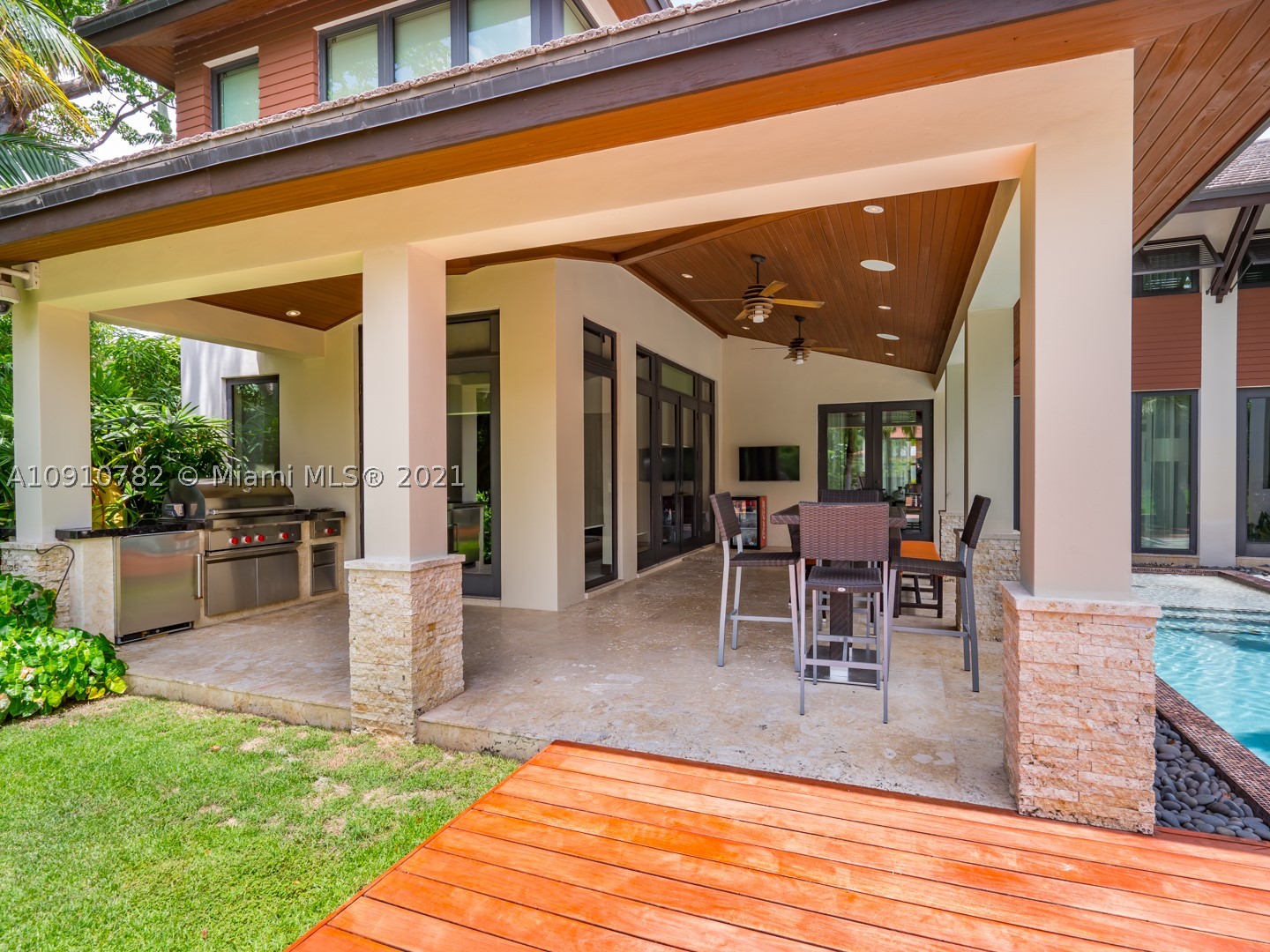 BAY POINT - Residential