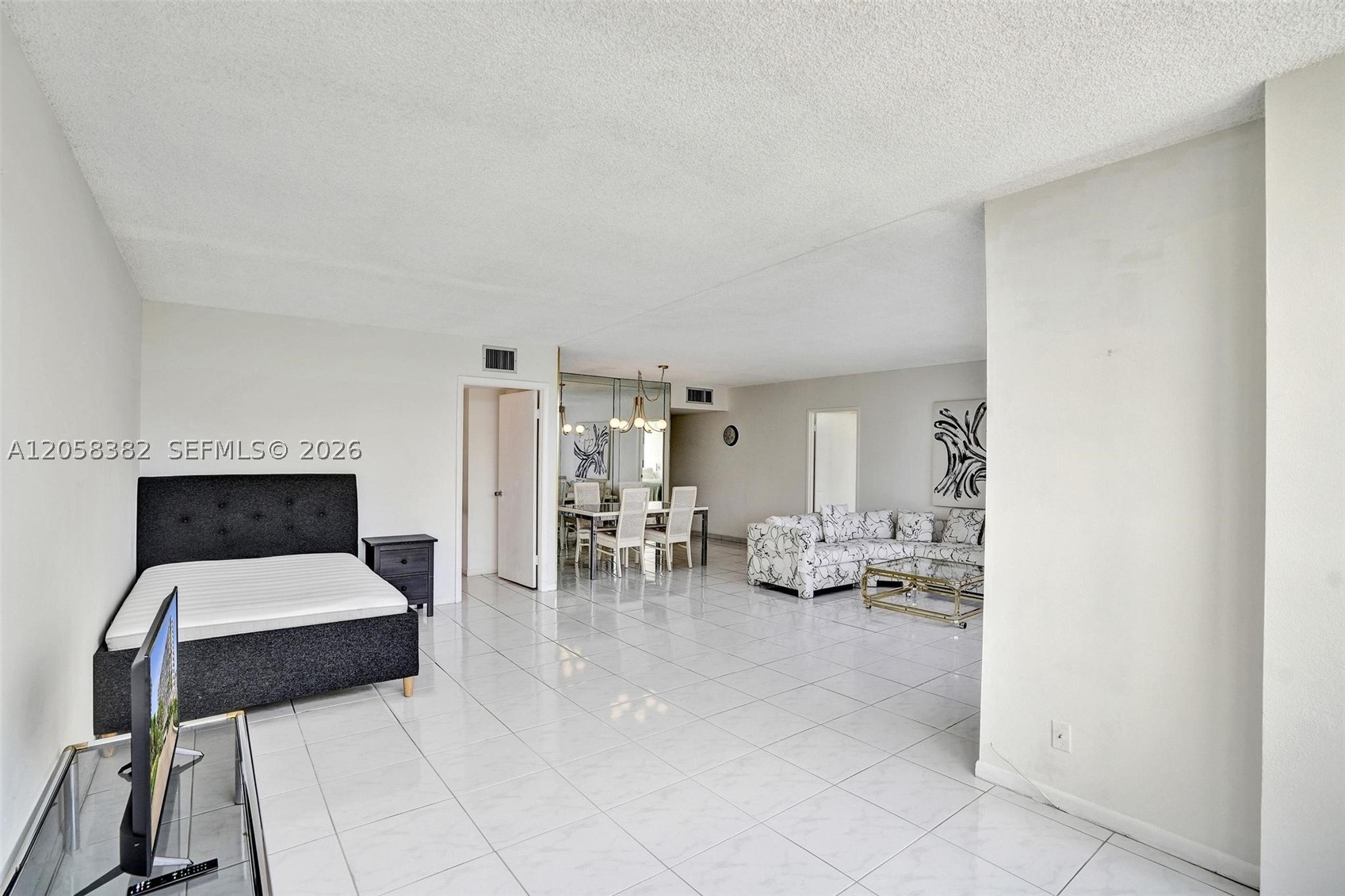 OLYMPUS CONDO PHASE - Residential
