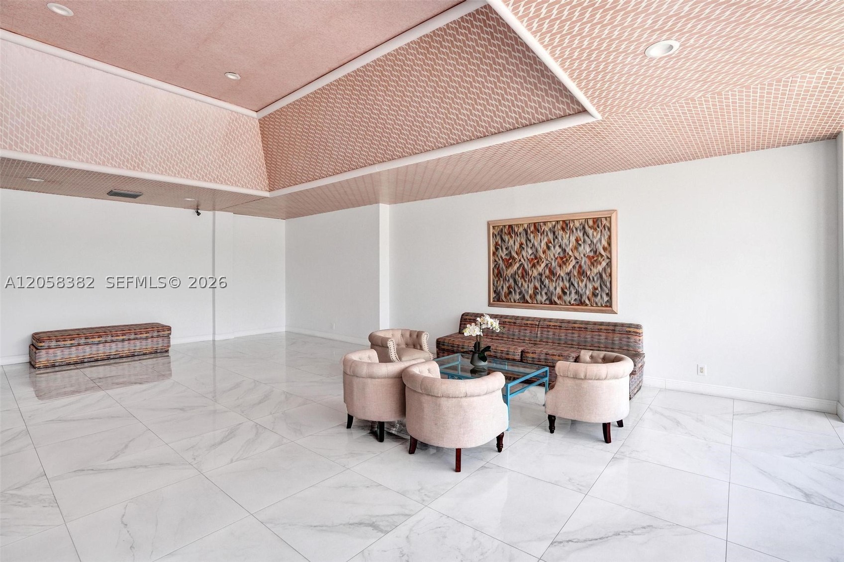 OLYMPUS CONDO PHASE - Residential