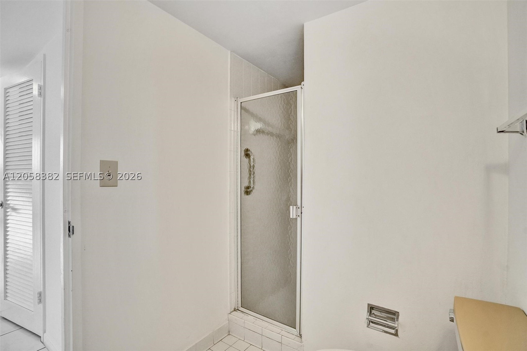 OLYMPUS CONDO PHASE - Residential