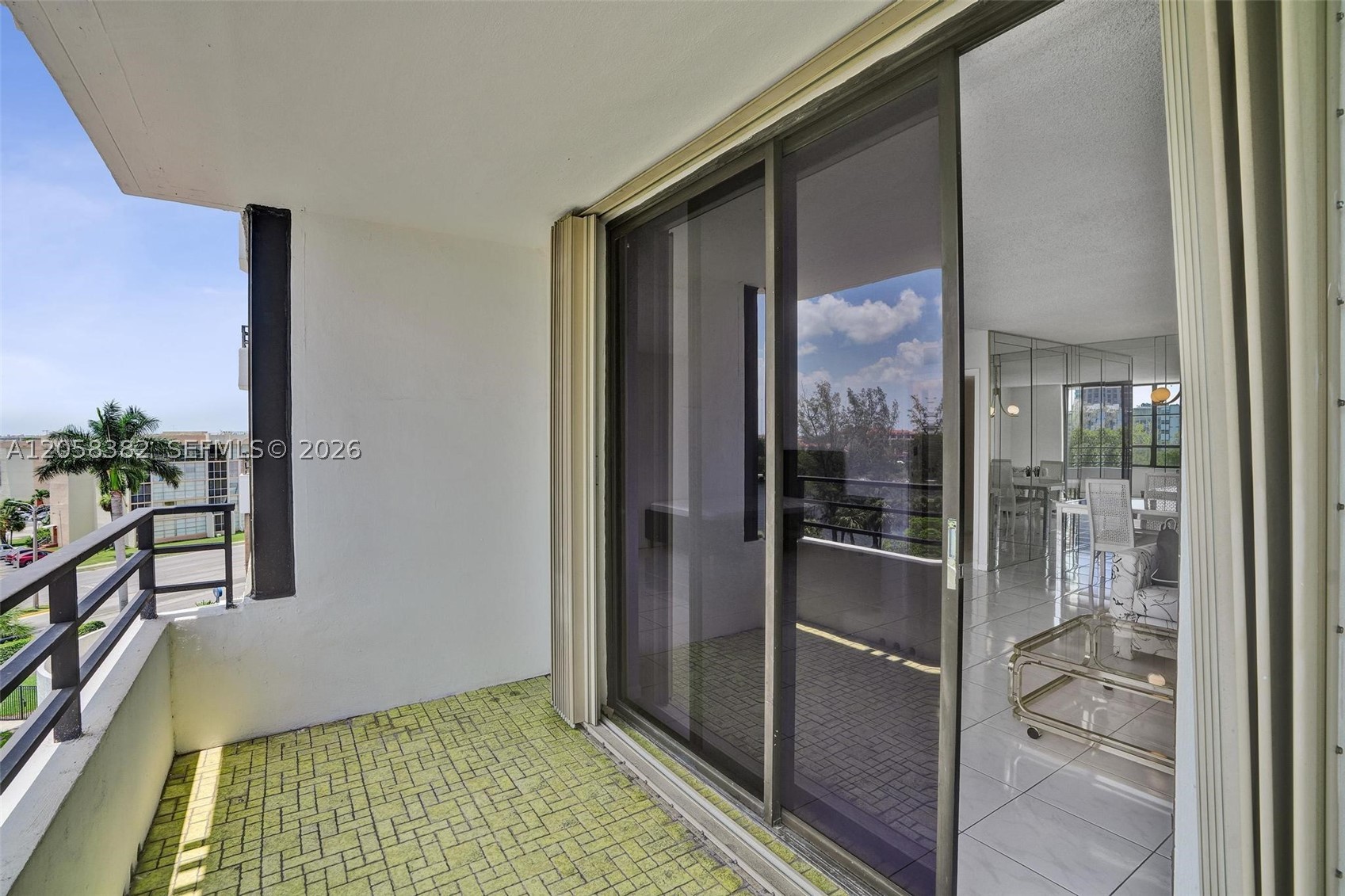 OLYMPUS CONDO PHASE - Residential