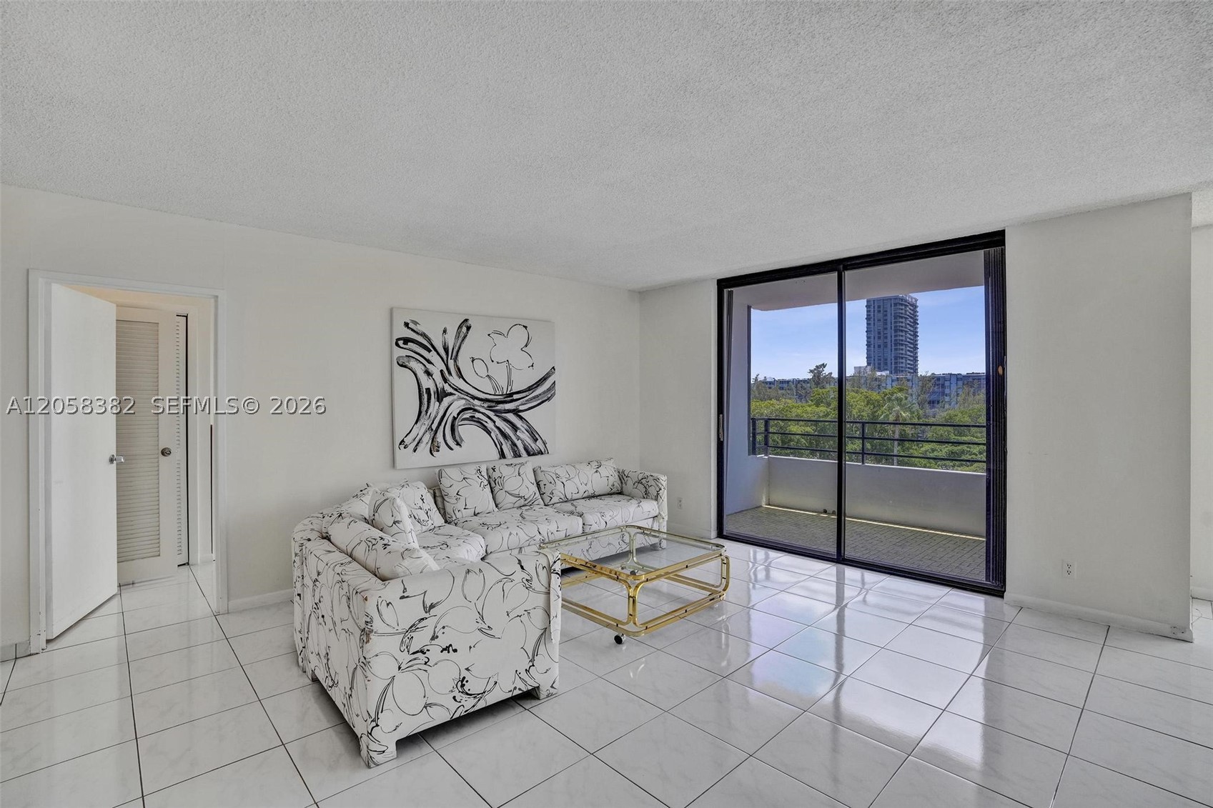 OLYMPUS CONDO PHASE - Residential