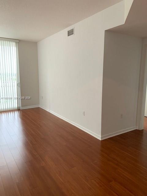 VENTURE AT AVENTURA WEST - Residential