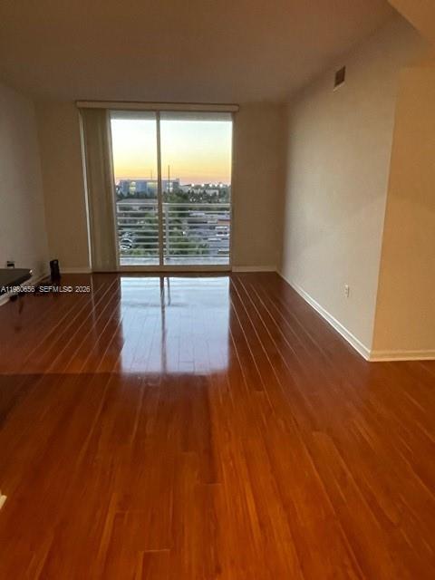 VENTURE AT AVENTURA WEST - Residential
