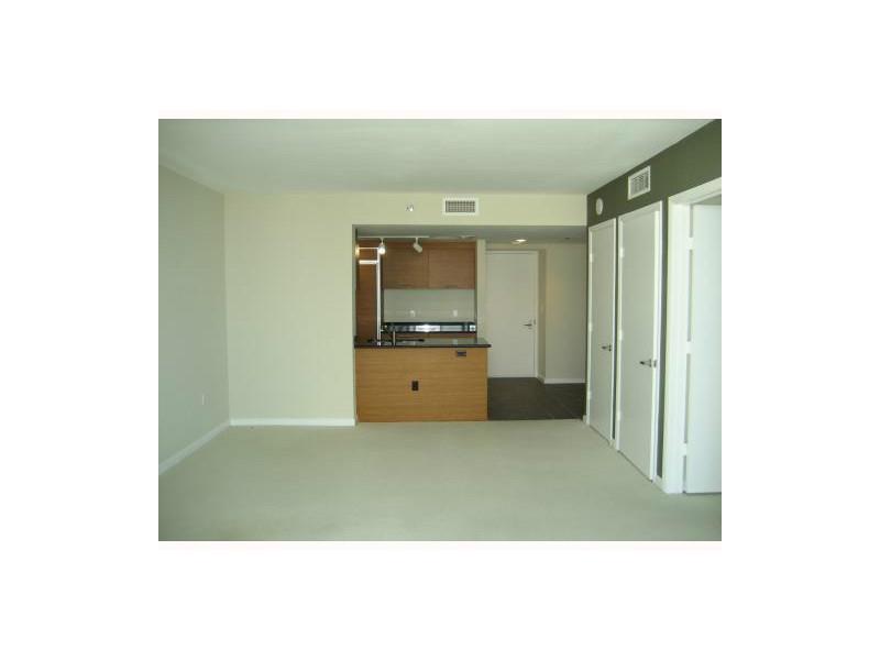 50 BISCAYNE CONDO - Residential Lease