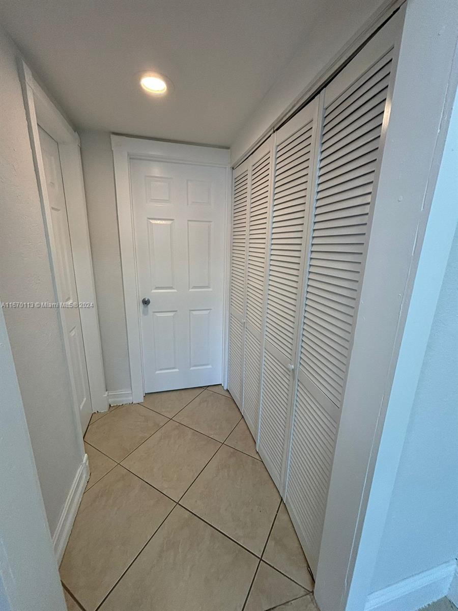NEW HAVEN SUB - Residential Lease