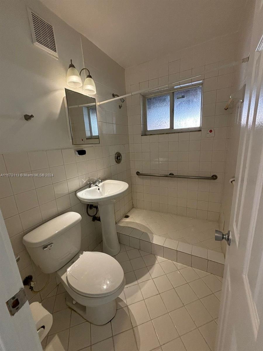 NEW HAVEN SUB - Residential Lease