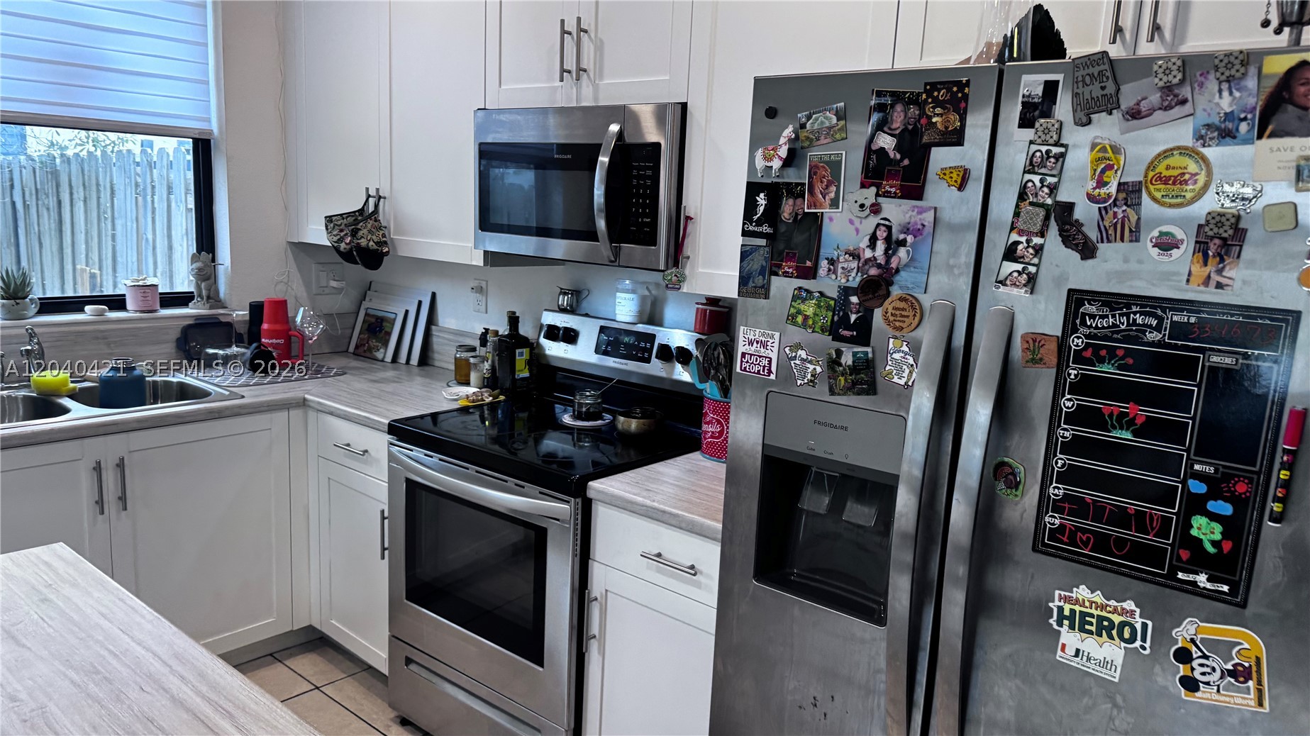 VIA VENTURA NEIGHBORHOOD - Residential