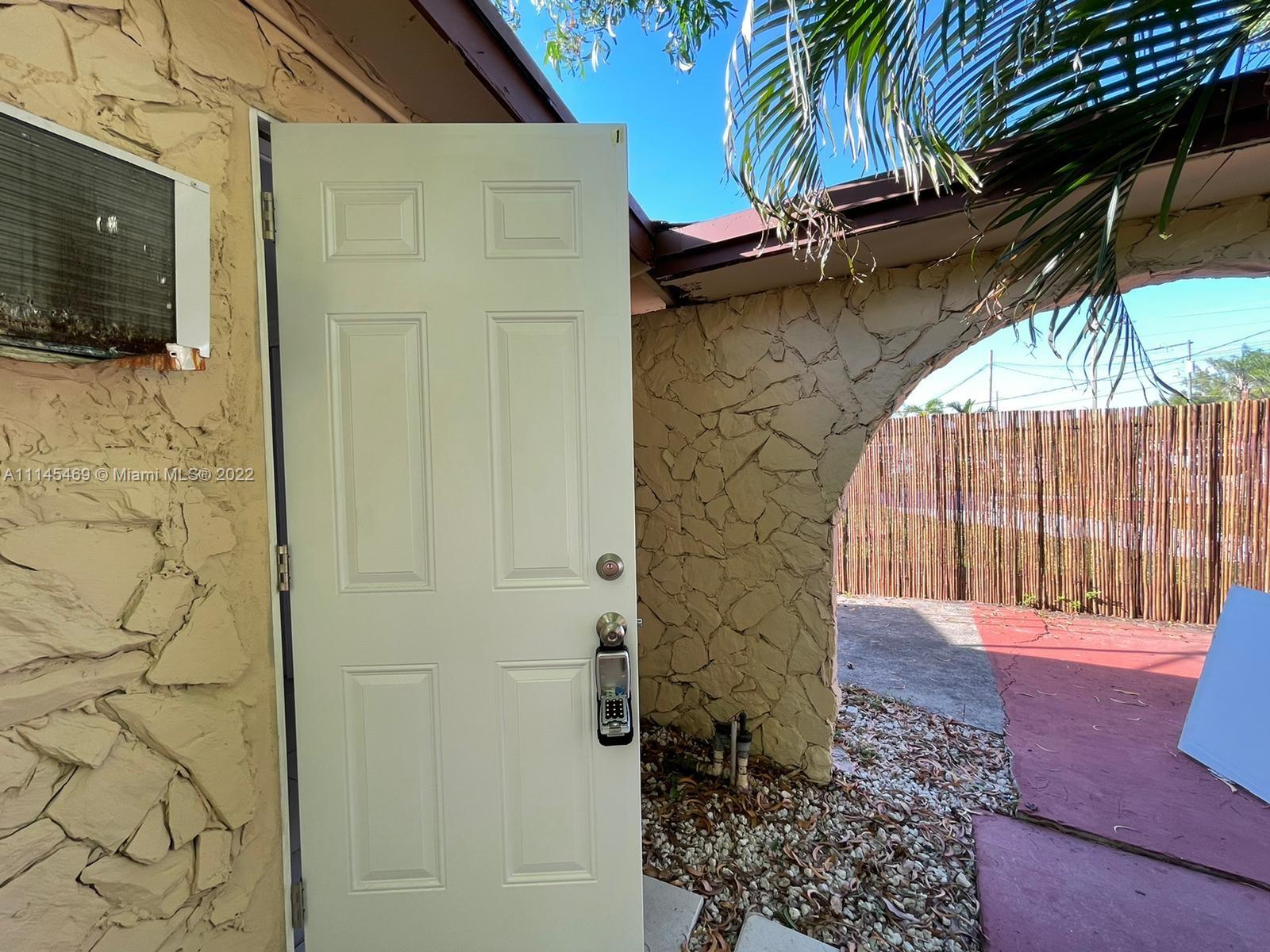 DORSEY PARK - Residential Lease