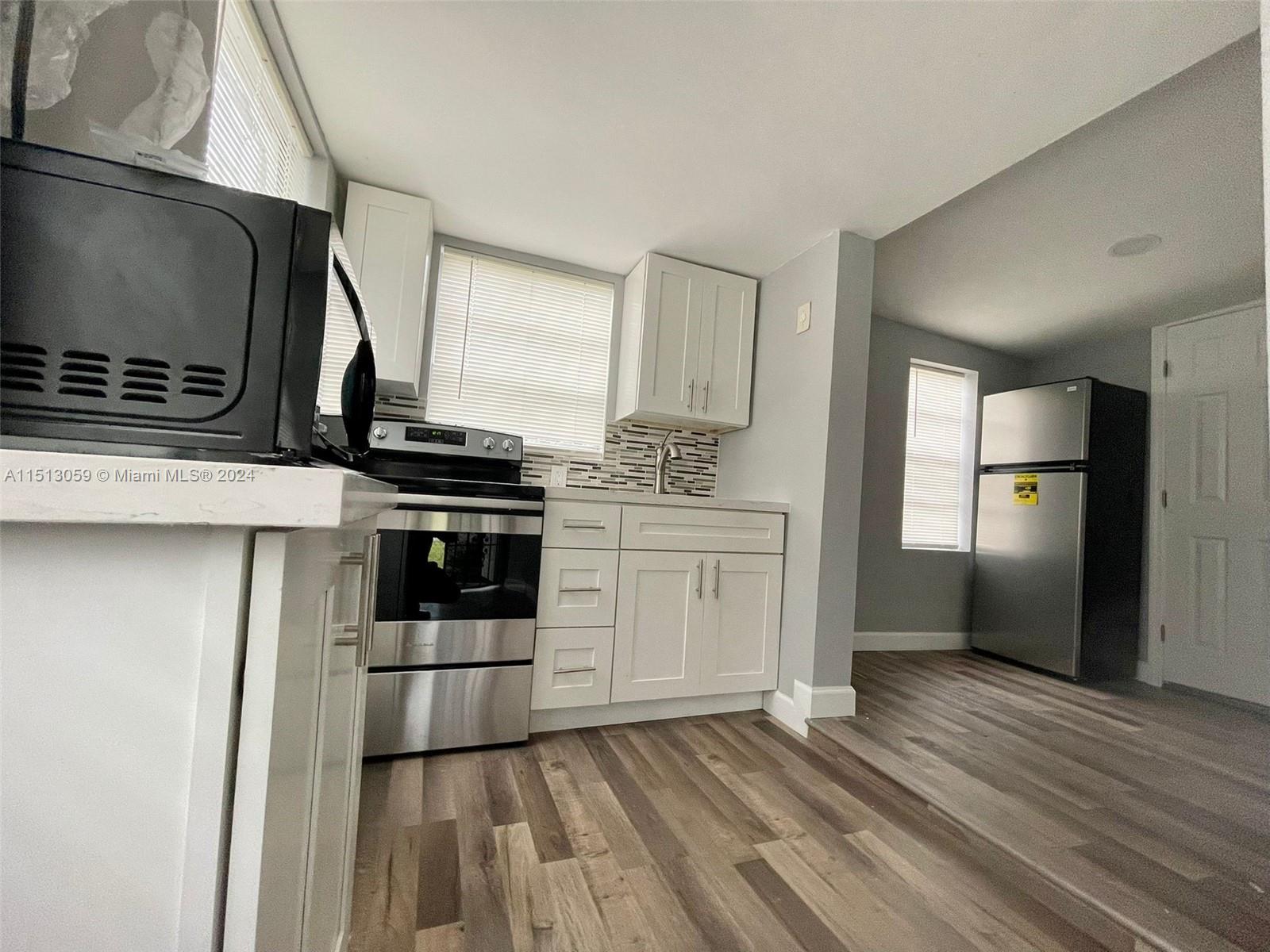 ROOSEVELT PK ADDN NO 1 - Residential Lease