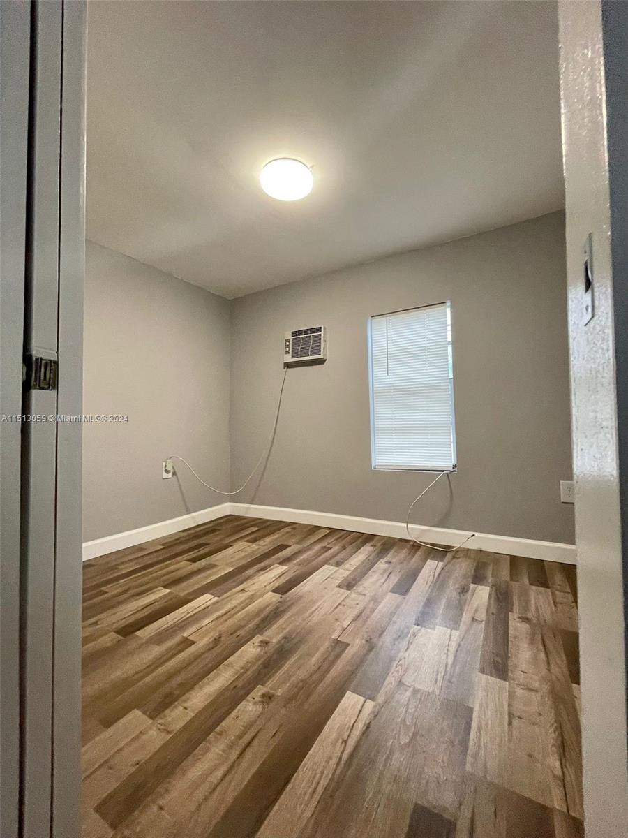 ROOSEVELT PK ADDN NO 1 - Residential Lease