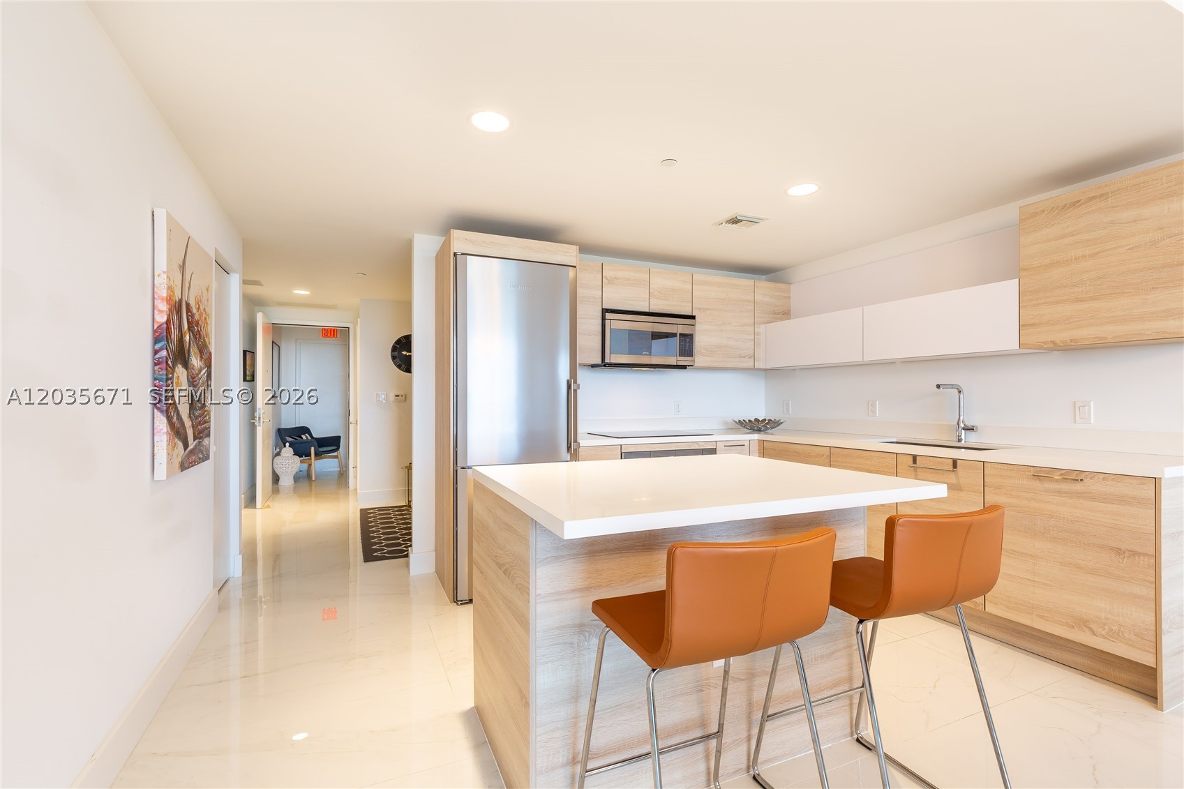 THE HARBOUR NORTH CONDO - Residential