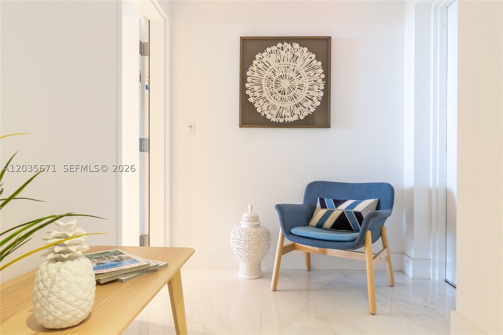THE HARBOUR NORTH CONDO - Residential