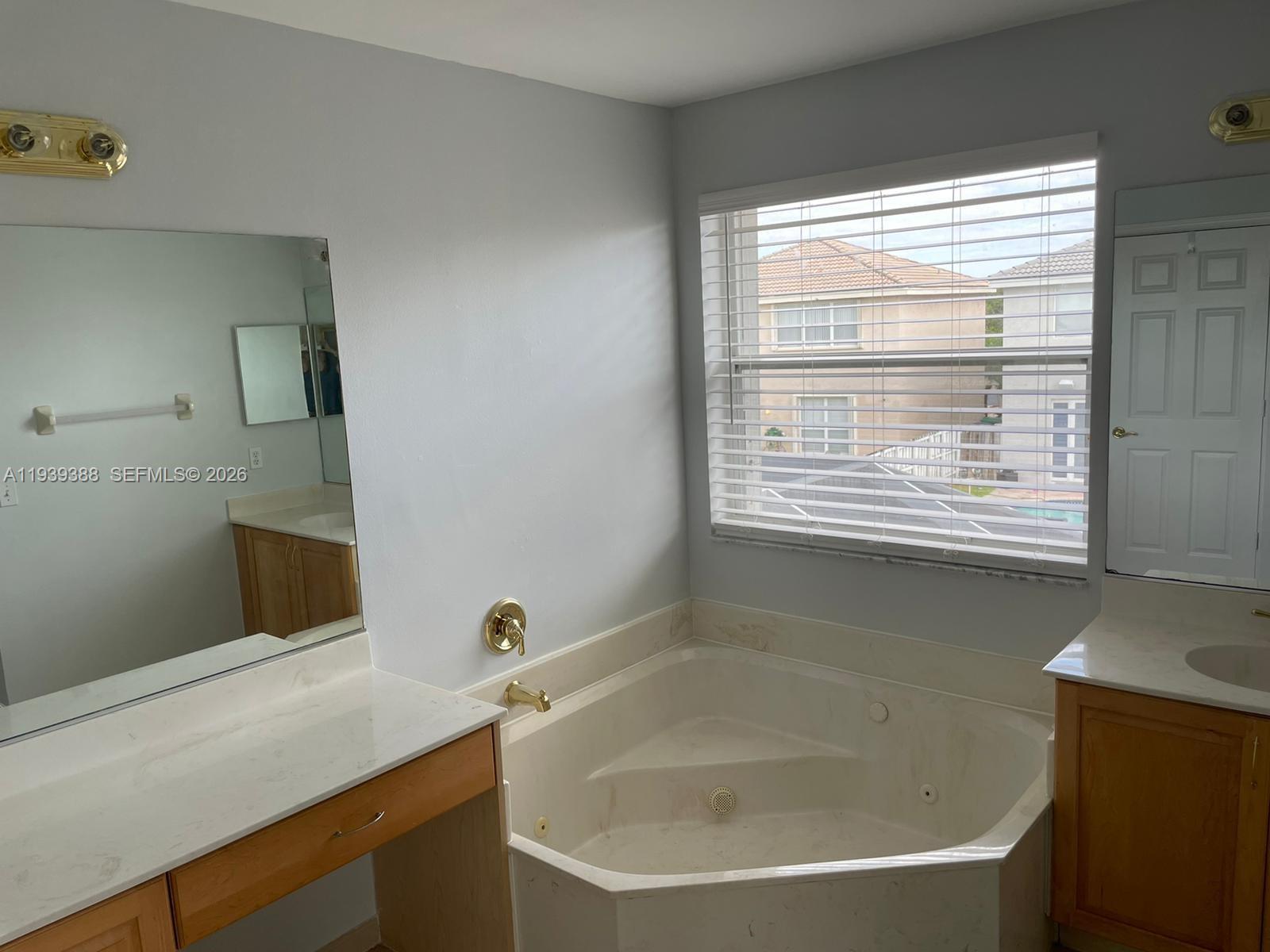 SILVER SHORES (PARCELS A - Residential Lease