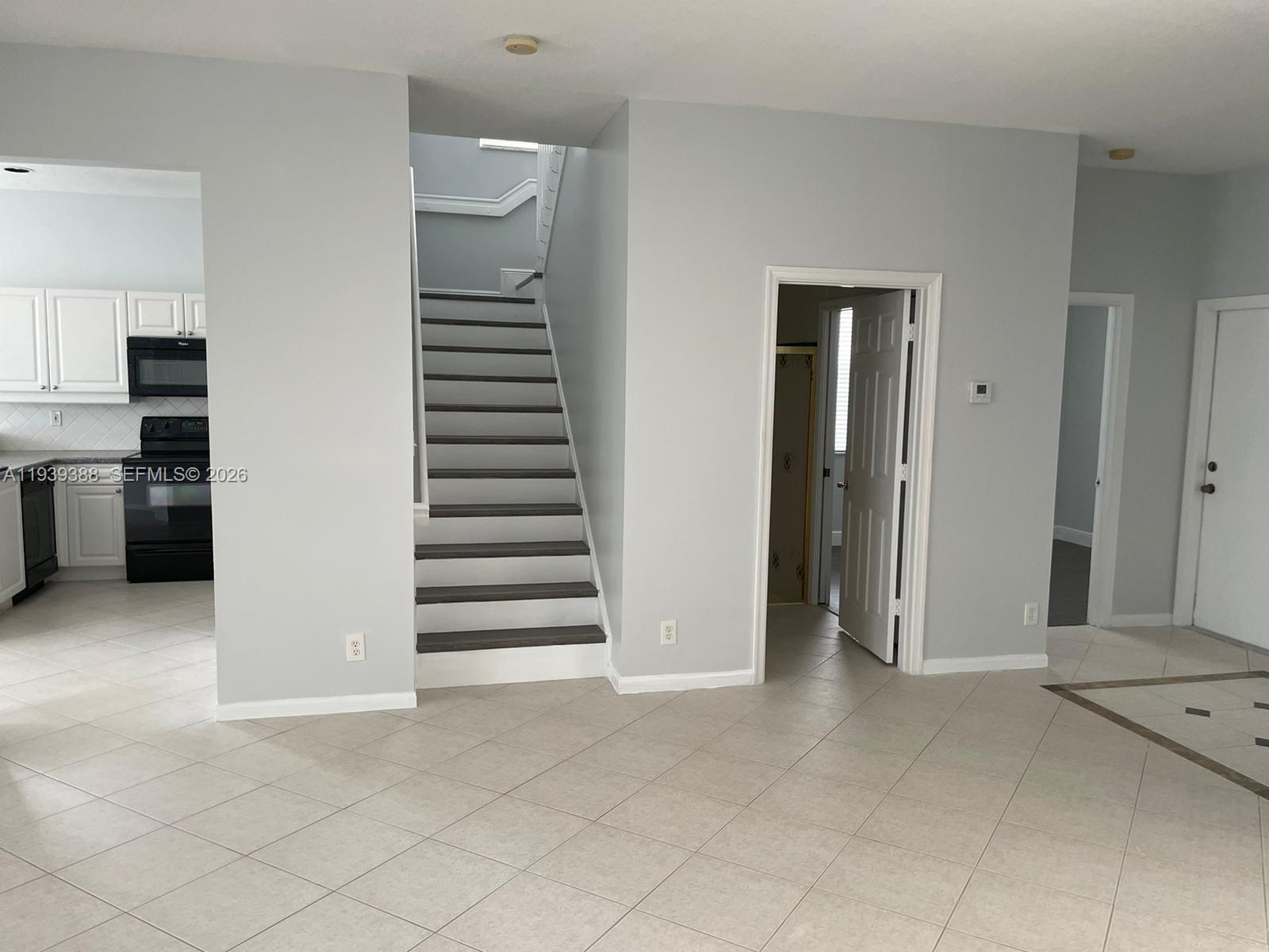 SILVER SHORES (PARCELS A - Residential Lease
