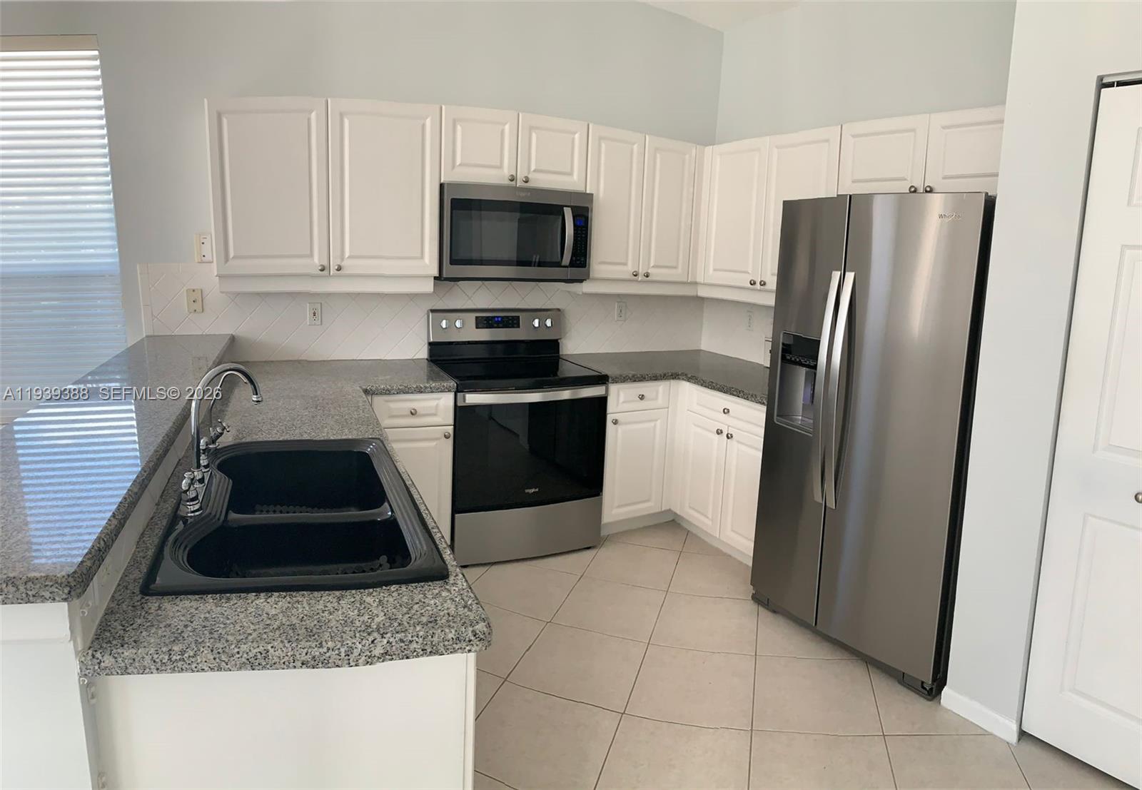 SILVER SHORES (PARCELS A - Residential Lease