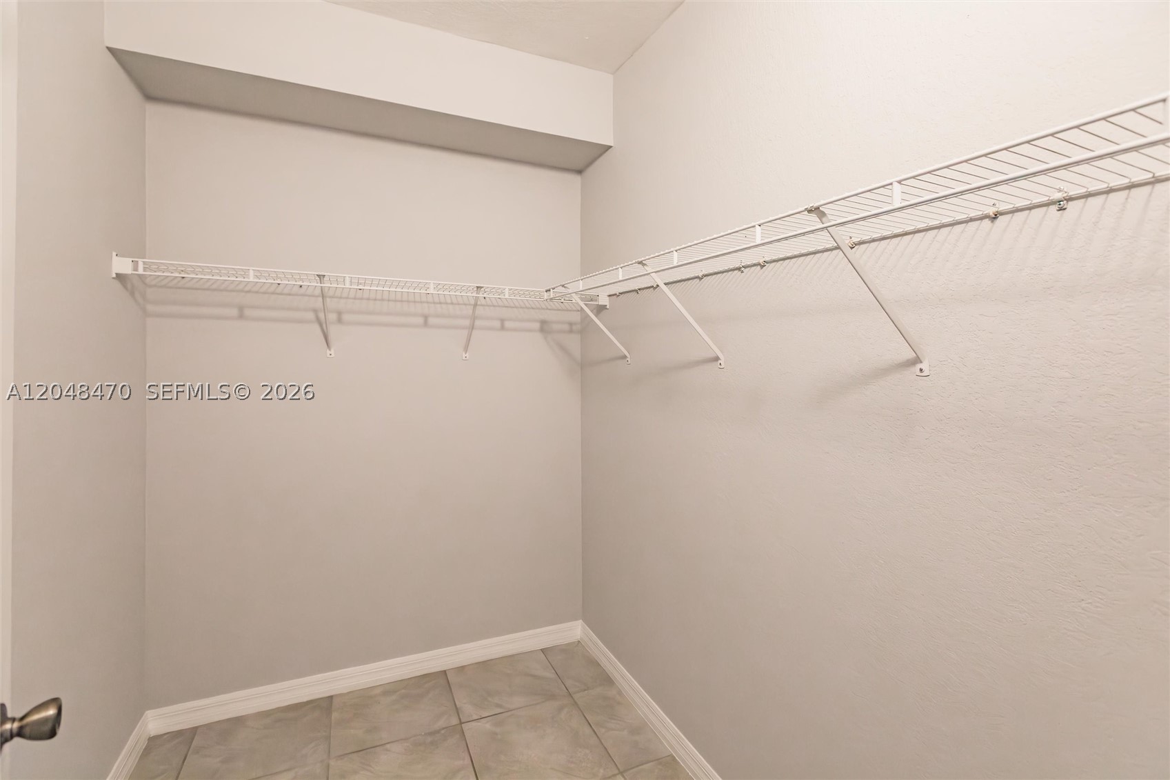 COVE AT SIX MILE CYPRESS - Residential