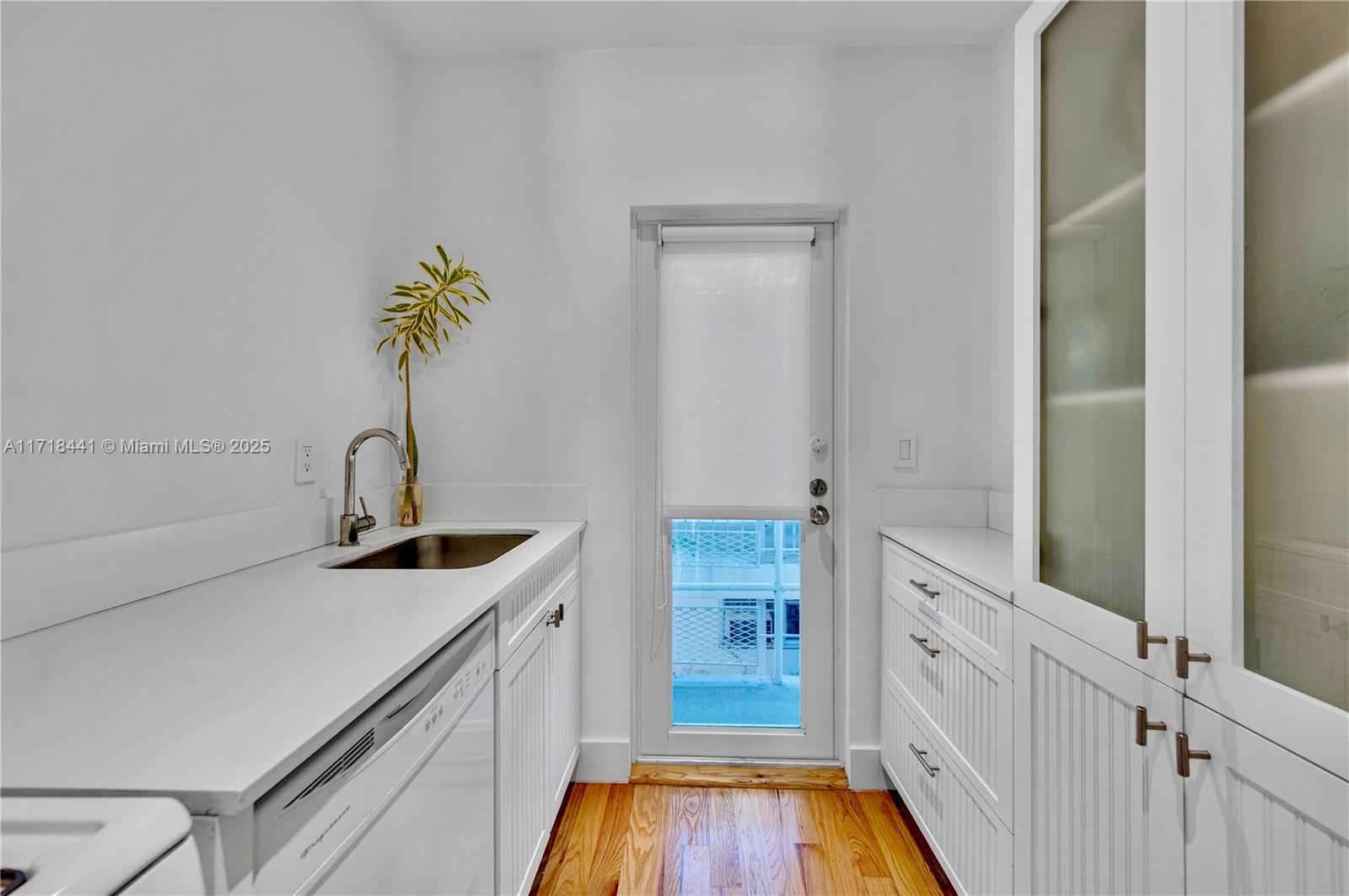 BEACHWALK CONDO - Residential