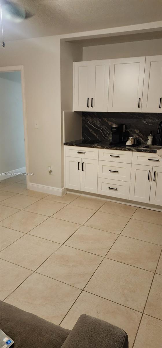 CORAL VILLAS REV - Residential Lease