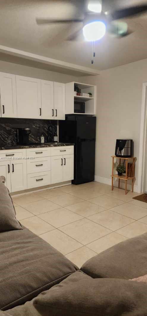 CORAL VILLAS REV - Residential Lease