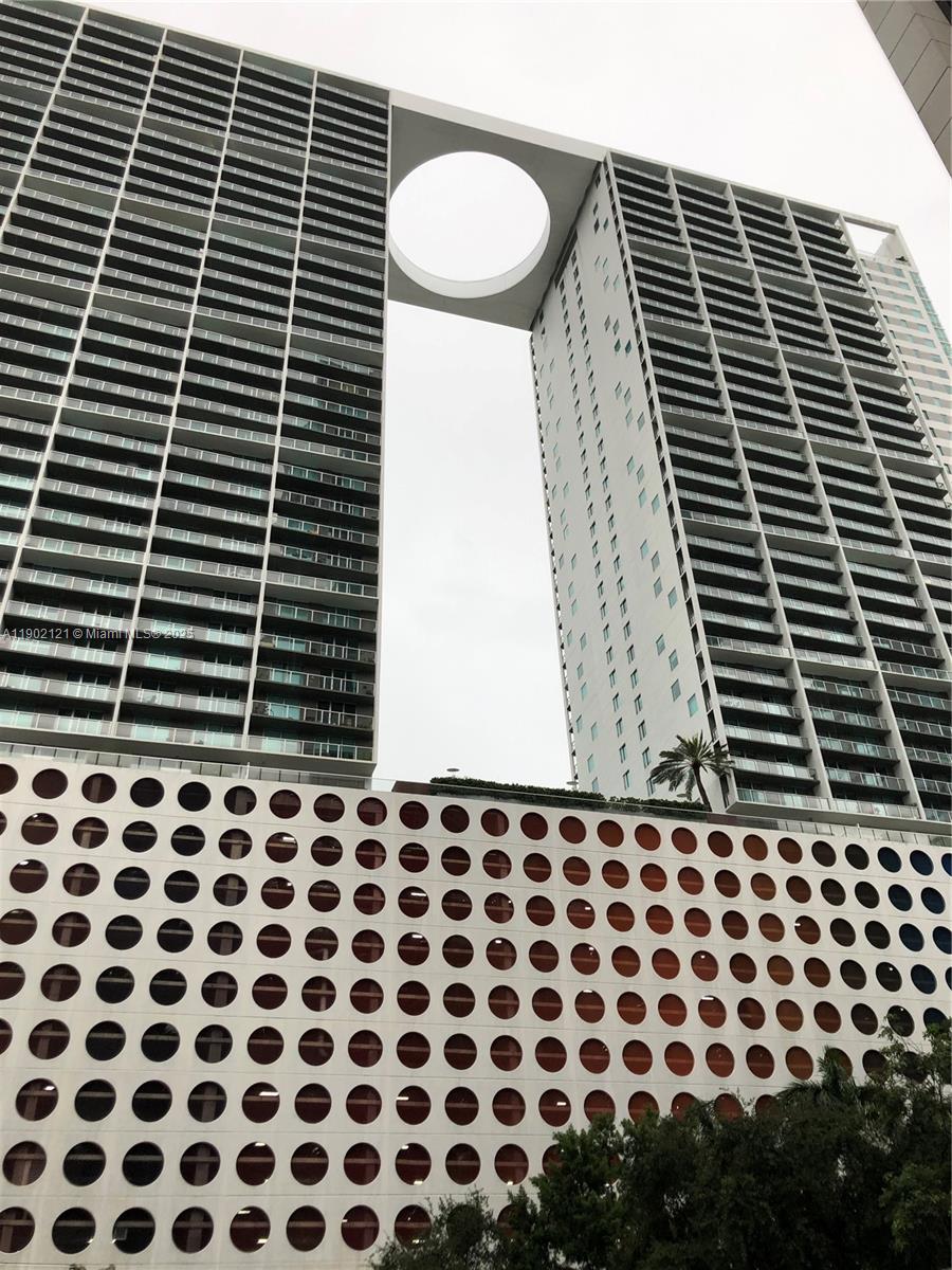 500 BRICKELL EAST CONDO - Residential Lease