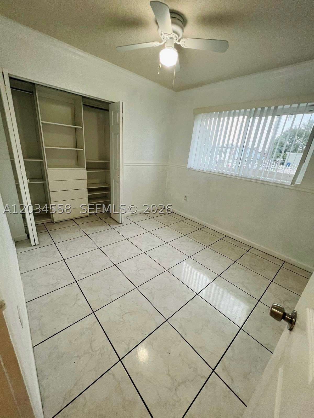 MYRTLE GROVE 1ST ADDN - Residential Lease