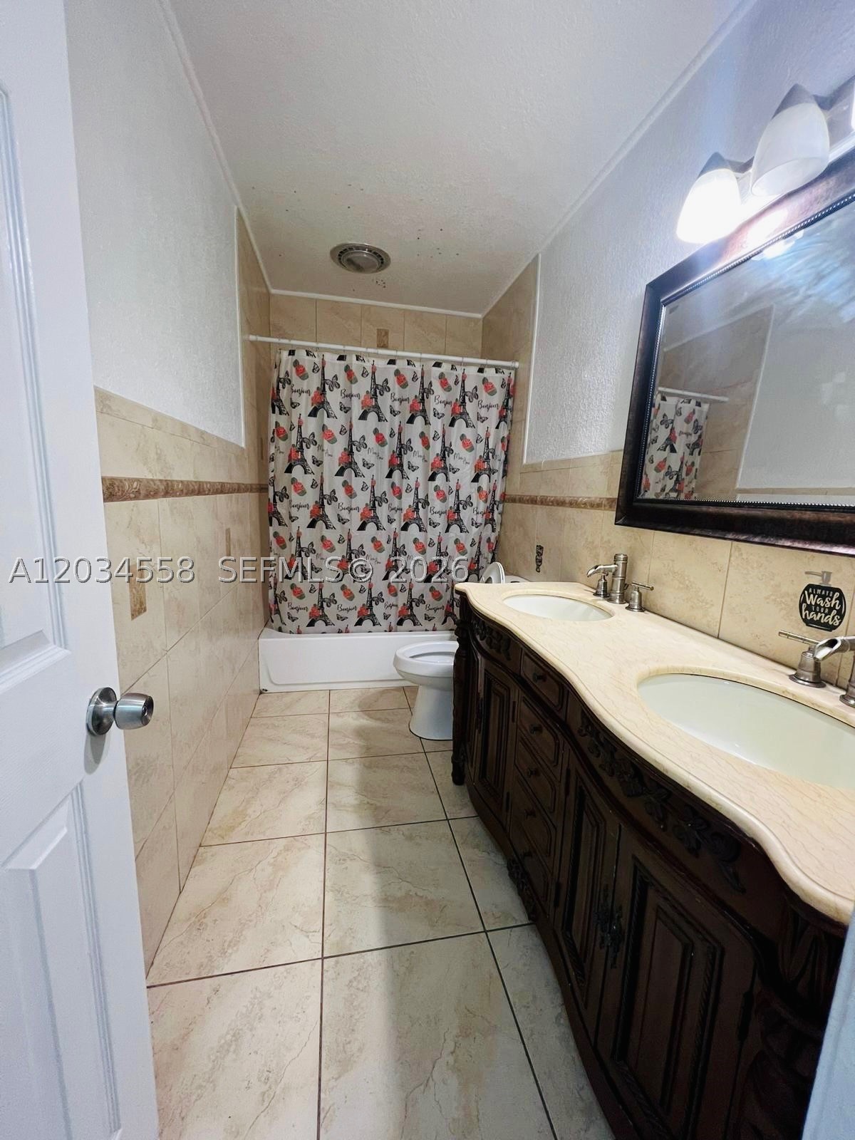 MYRTLE GROVE 1ST ADDN - Residential Lease