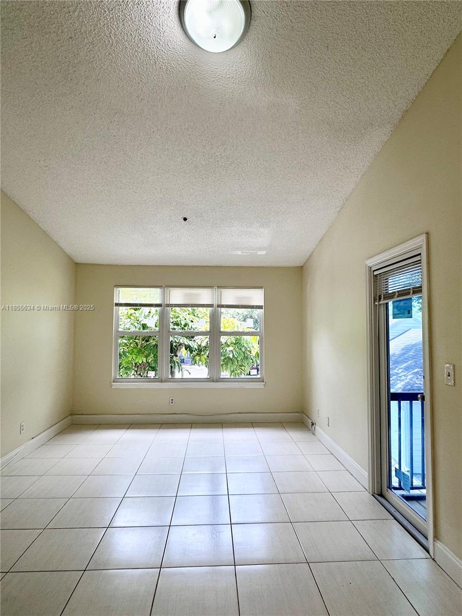 BOYNTON LANDINGS CONDO - Residential Lease
