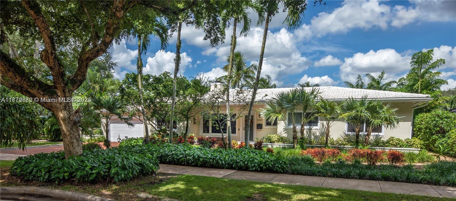 C GABLES RIVIERA SEC 12 - Residential