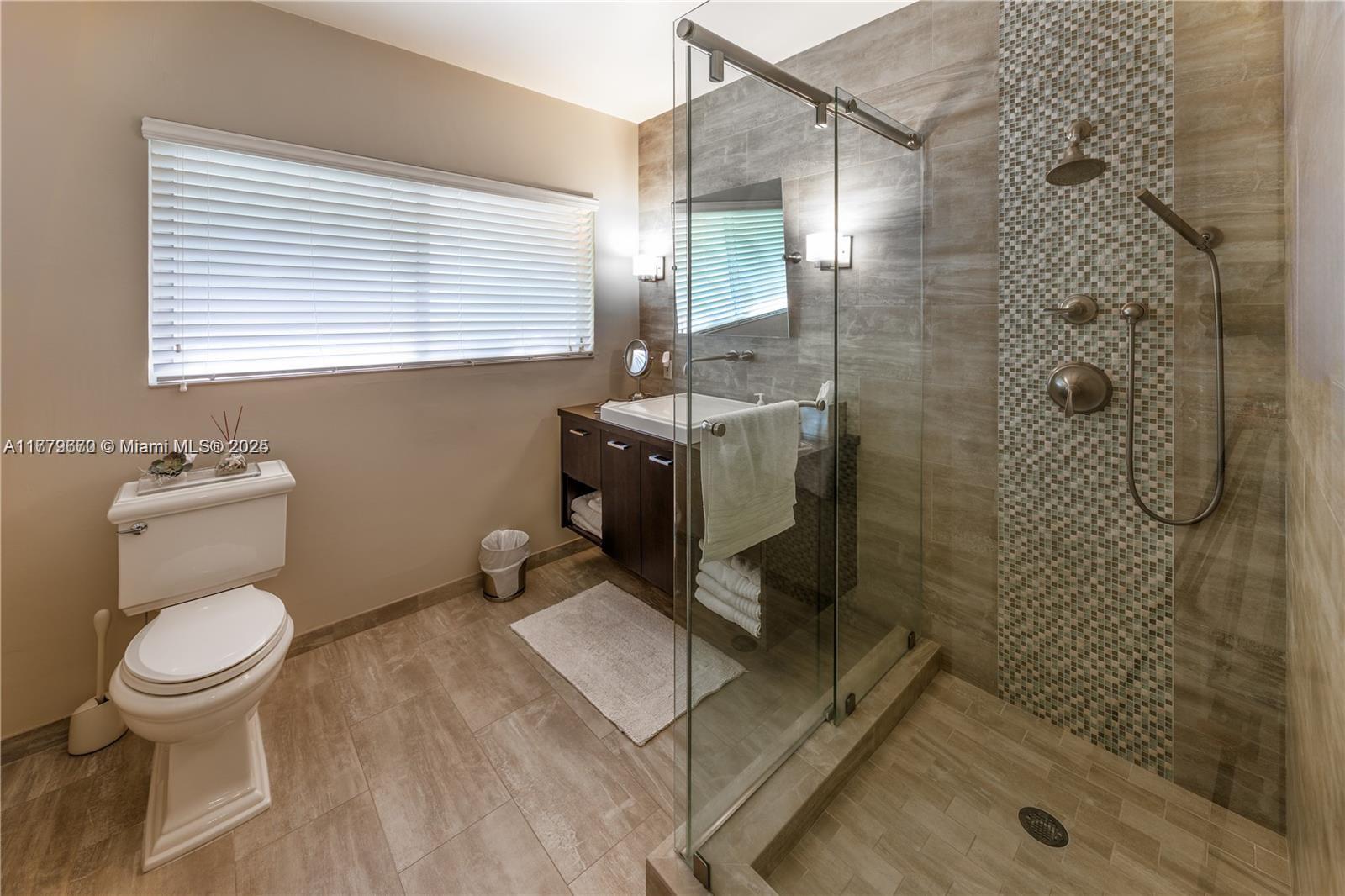 C GABLES RIVIERA SEC 12 - Residential