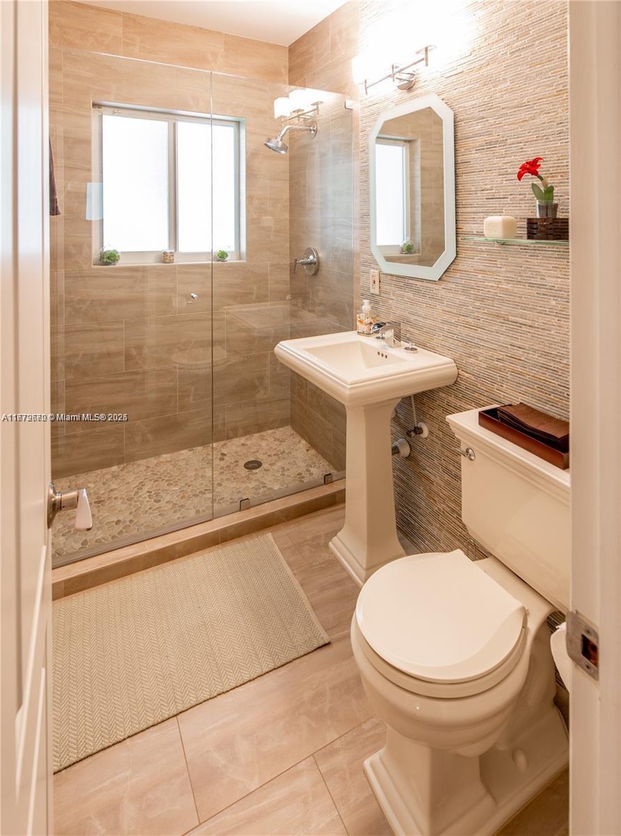 C GABLES RIVIERA SEC 12 - Residential