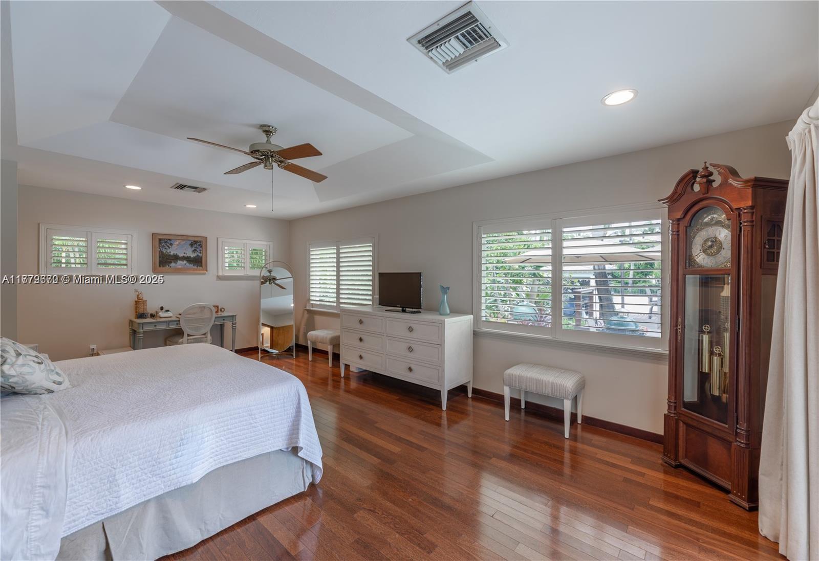 C GABLES RIVIERA SEC 12 - Residential