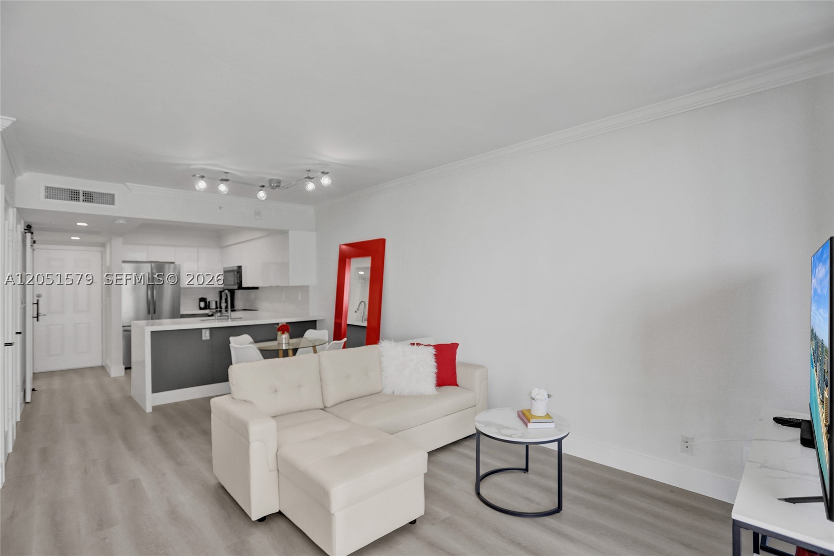 WAVE CONDO - Residential Lease