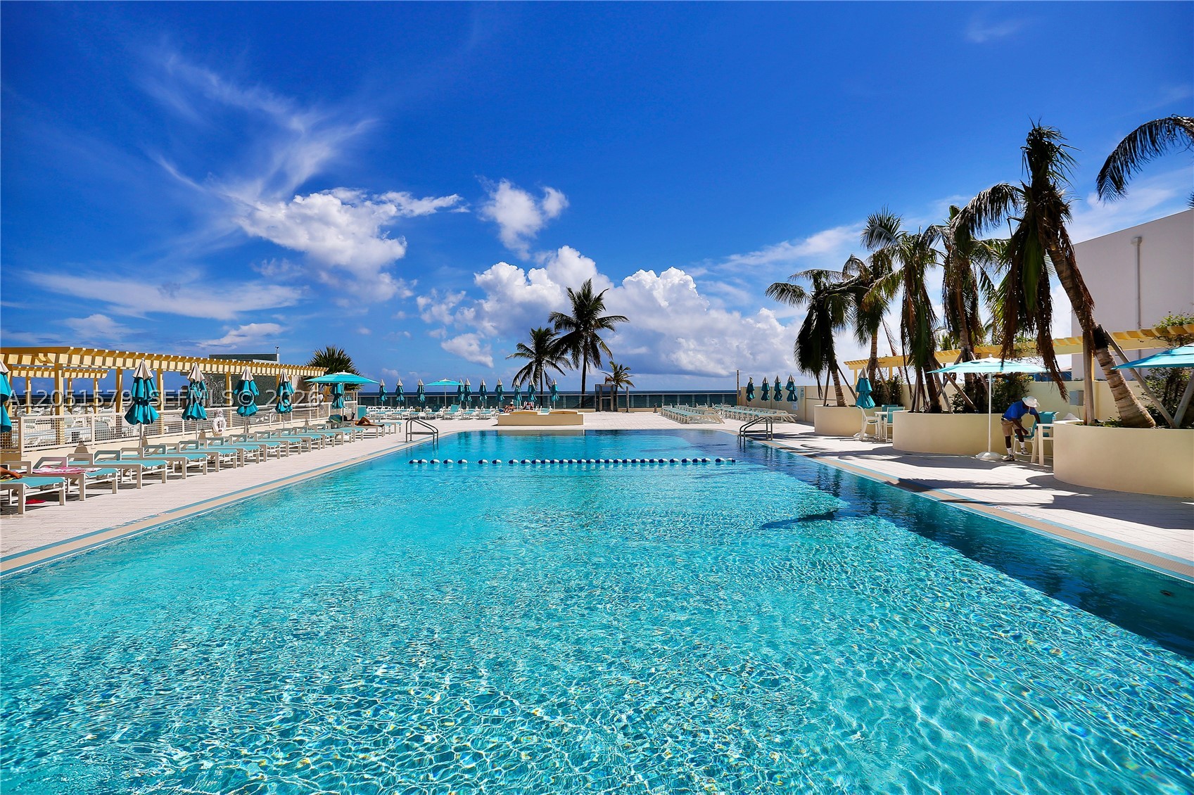 WAVE CONDO - Residential Lease