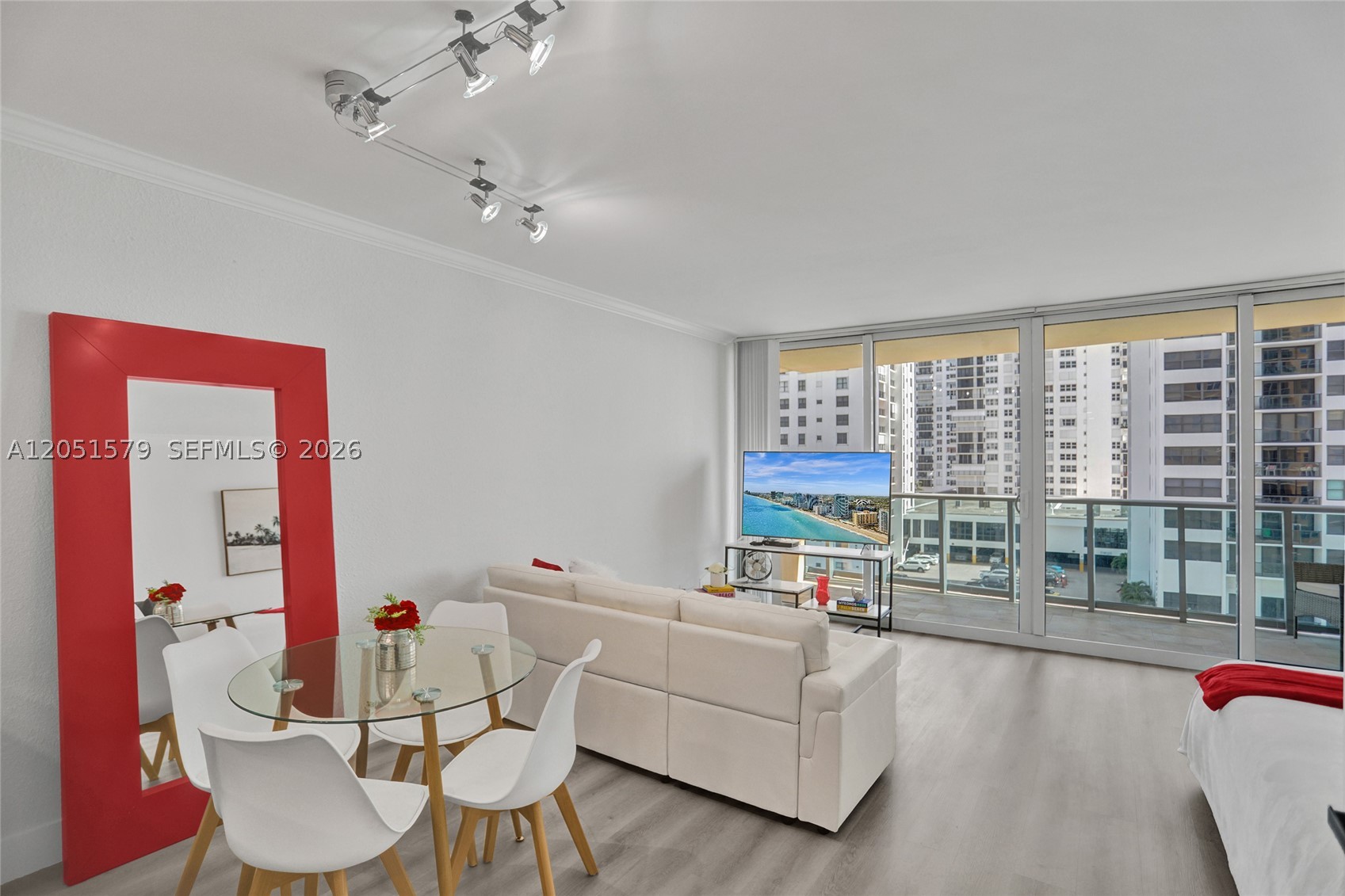 WAVE CONDO - Residential Lease