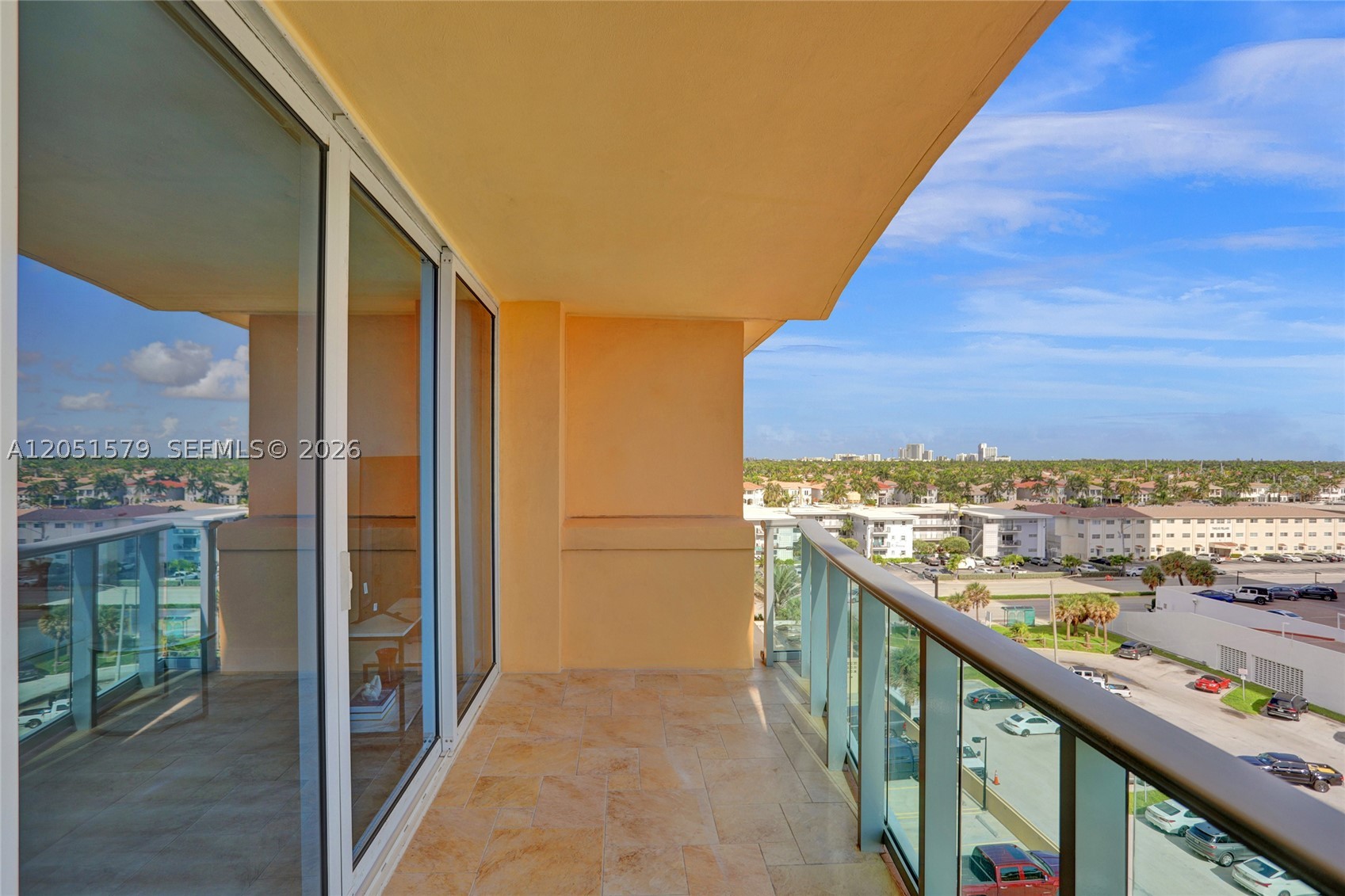 WAVE CONDO - Residential Lease