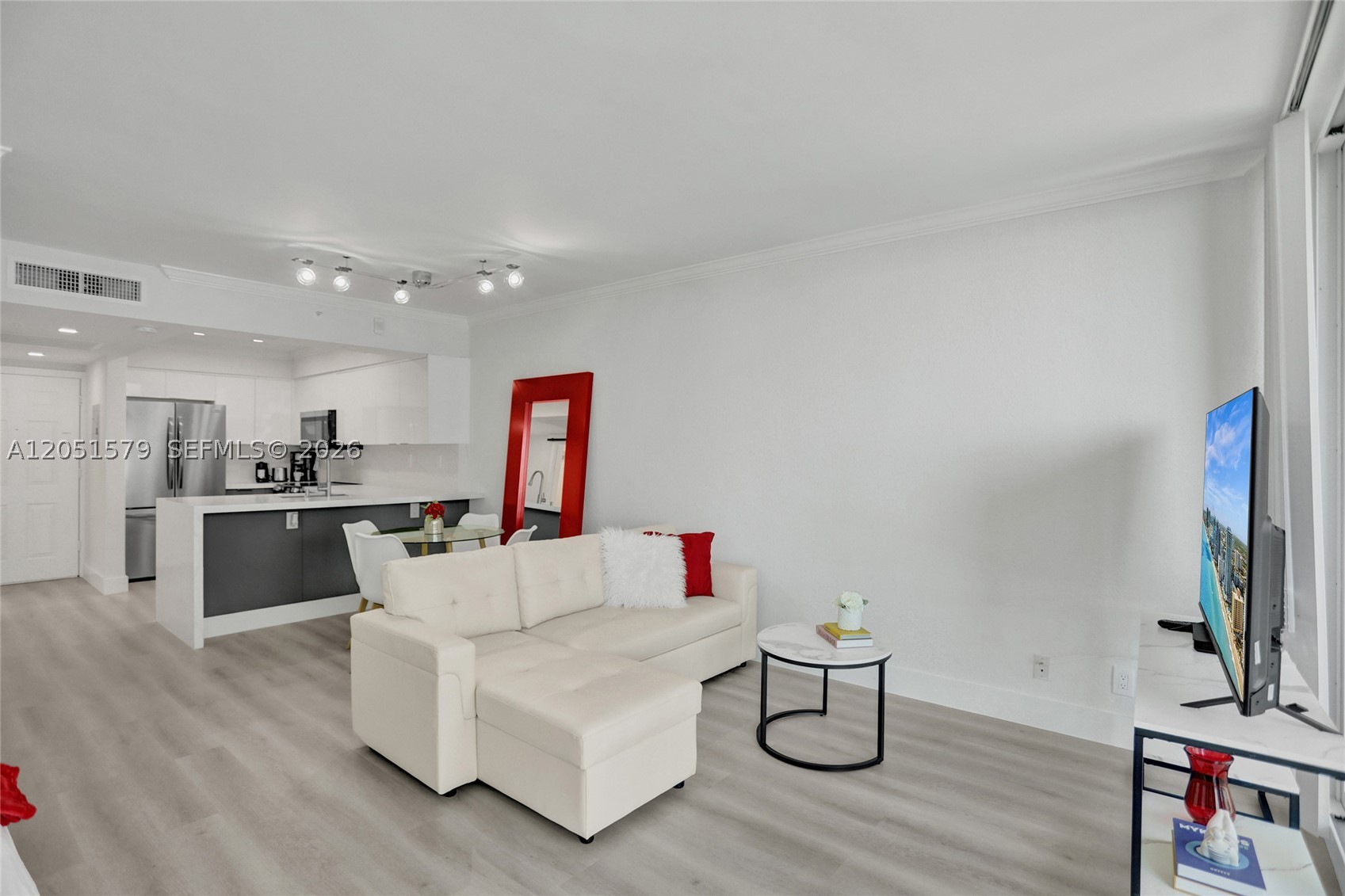 WAVE CONDO - Residential Lease