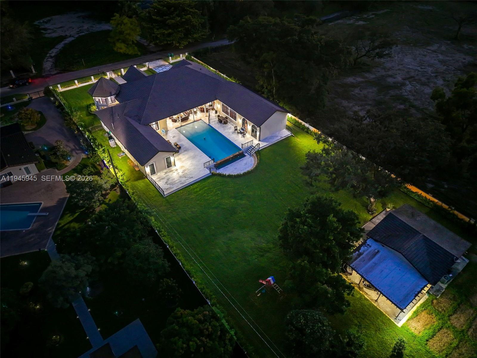 KILLIAN DRIVE ESTATES - Residential