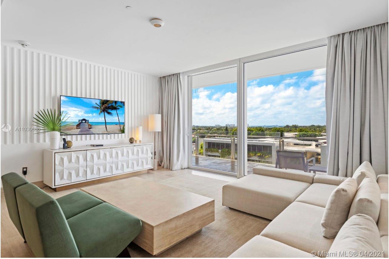 SURF CLUB CONDO - Residential