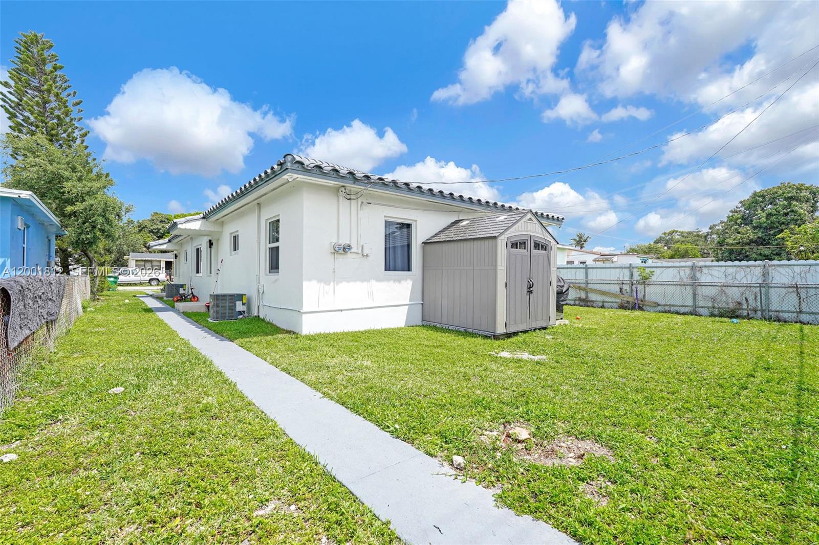 FLORAL PK - Residential Income