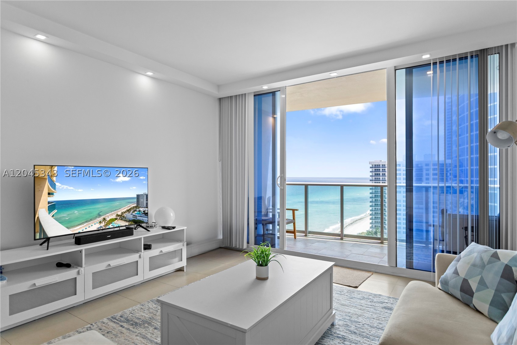 WAVE CONDO - Residential Lease