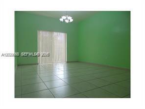 PALM GARDENS AT DORAL CON - Residential