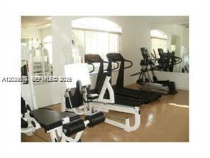 PALM GARDENS AT DORAL CON - Residential